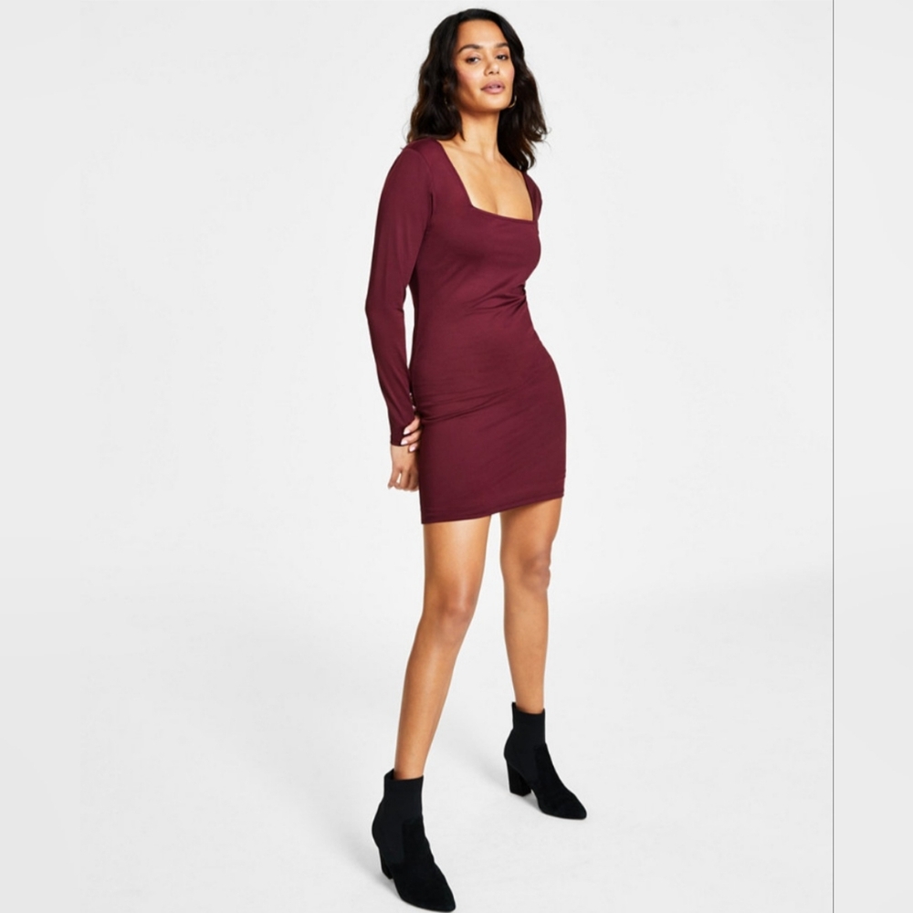 Elegant Burgundy Long Sleeve Dress